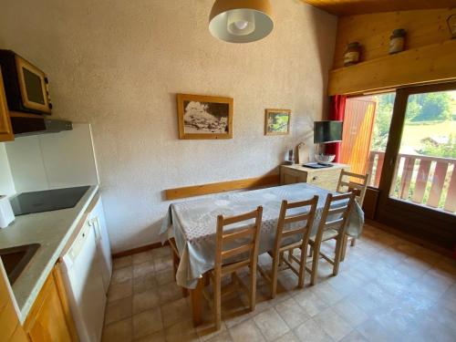 Appartement La Clusaz, 3 pièces, 6 personnes - FR-1-459-32 La Clusaz france