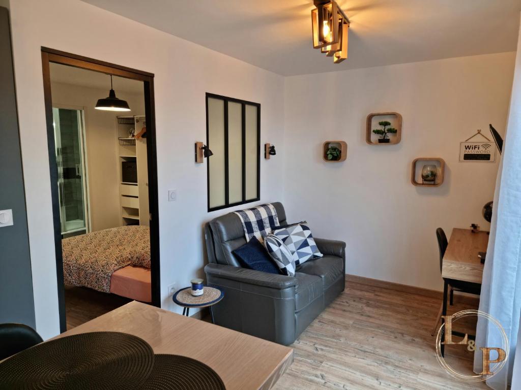 Appartement La Comoé - 5 min centre Pau - 1 chambre - Parking 11 Bis Avenue Beziou 64140 Billère