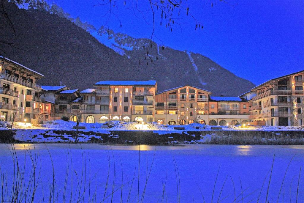 Appartement La Cordee - Charmant Appartement - 4 personnes Bat. 5 - Etage 2 - Apt. 524 57 Chemin de Champraz 74400 Chamonix-Mont-Blanc