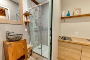 La Cour Filaterie - Suite of 30 sq m in the Annecy breakfast included