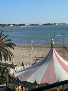 La Croix du Sud 2