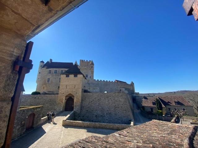 Appartement La Croquante face au château 9 place du château 24220 Beynac-et-Cazenac