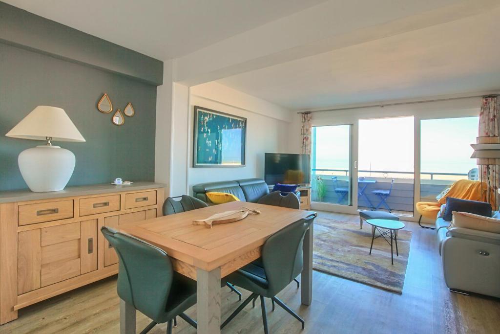 La Douce Vie 95 Boulevard du Docteur Jules Pouget, 62520 Le Touquet-Paris-Plage