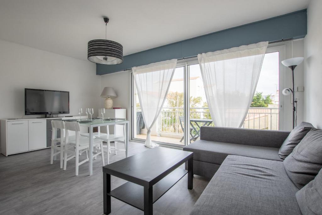 Appartement La douceur des vacances au bord de la mer des Roses, Résidence l'Atlantique, 7 85690 Notre-Dame-de-Monts