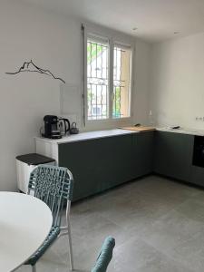La Felicita Aix Centre avec jardin et piscine (de saison)