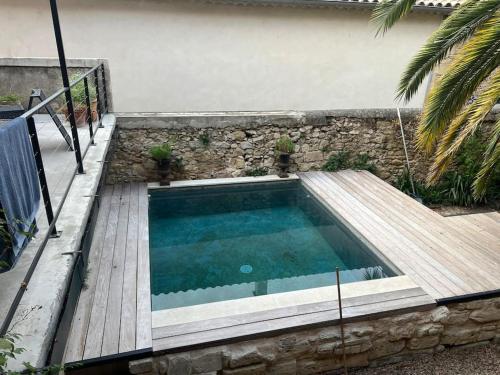 La FONTAINE - PISCINE - WIFI - emplacement IDEAL