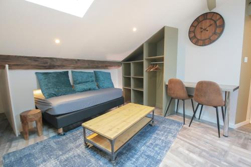 La Forêt, T2 hypercentre chic et cosy, Wifi par SOVALFI