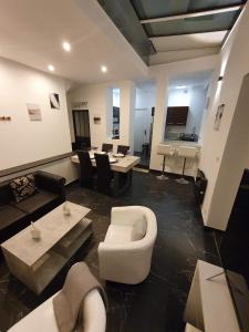 LA FORTERESSE - Jacuzzi/Sauna - Centre Historique
