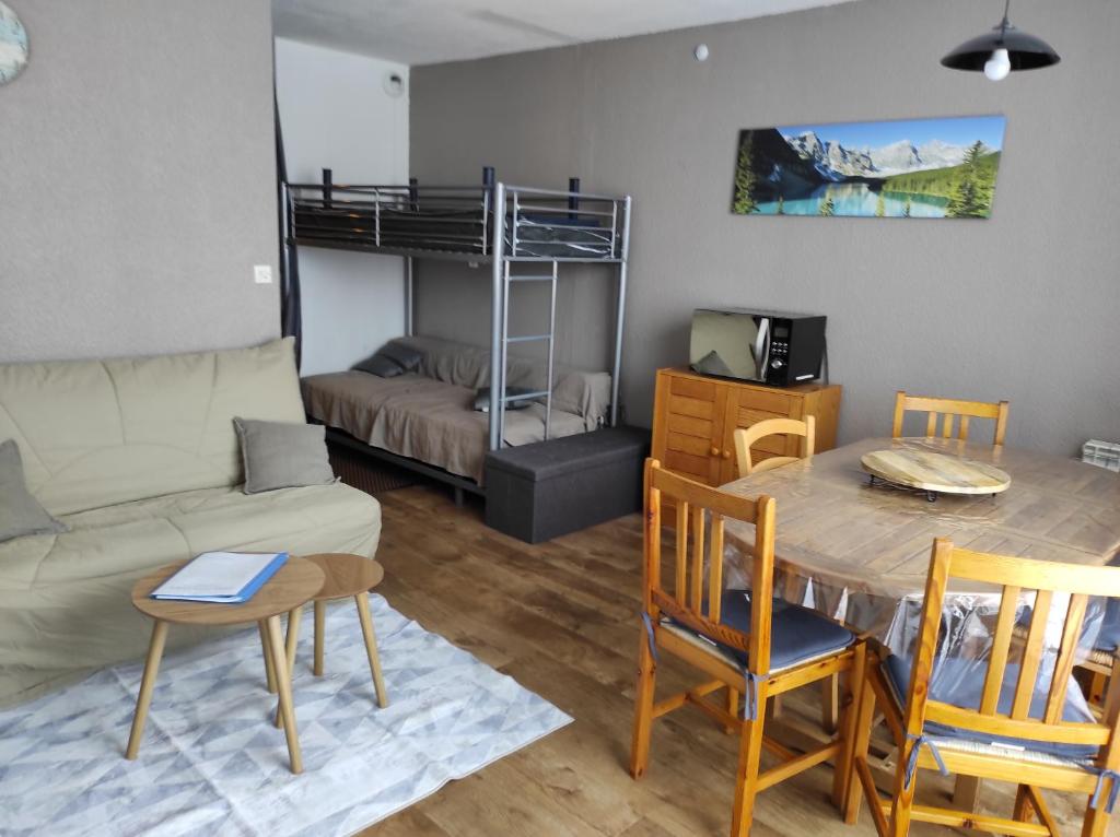 Appartement La Géla, studio cabine pieds de pistes Piau Engaly 65170 Aragnouet