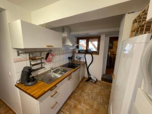LA GENTIANE Bel appartement avec grande terrasse dans vieille ferme de montagne rénovée
