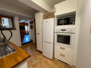 LA GENTIANE Bel appartement avec grande terrasse dans vieille ferme de montagne rénovée