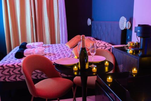 La Golden Room