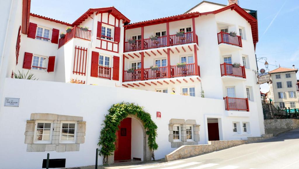 LA HALTE TROYENNE I Parking, Gare - Confort & Cosy
