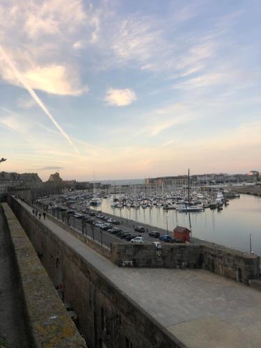 La Hune Vauban - Appartement avec vue mer & port