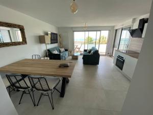 ''La Joie des Sables'' Appartement Front de Mer, parking et terrasse