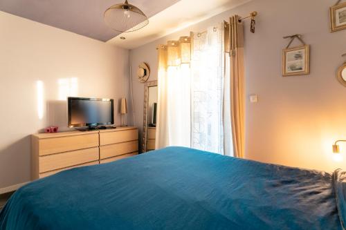 La Languedocienne, piscine, jacuzzi, jeux pour enfants