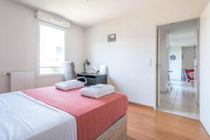 La loge du Minotaure, cosy, parking et bureaux