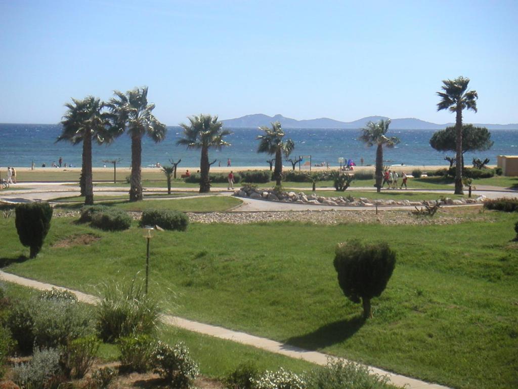 La Londe les Maures Supercroisette Nord Appartement SC105\tParking N°137 La Baie des Isles, 83250 La Londe-les-Maures