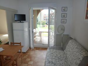 Appartement La Londe les Maures Supercroisette Nord Appartement SC105\tParking N°137 La Baie des Isles 83250 La Londe-les-Maures Provence-Alpes-Côte d\'Azur