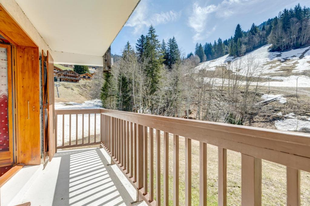 Appartement La Loutre Les Aravis 1200 - Chalet Les Campanules - Le Plan - 73590 La Giettaz