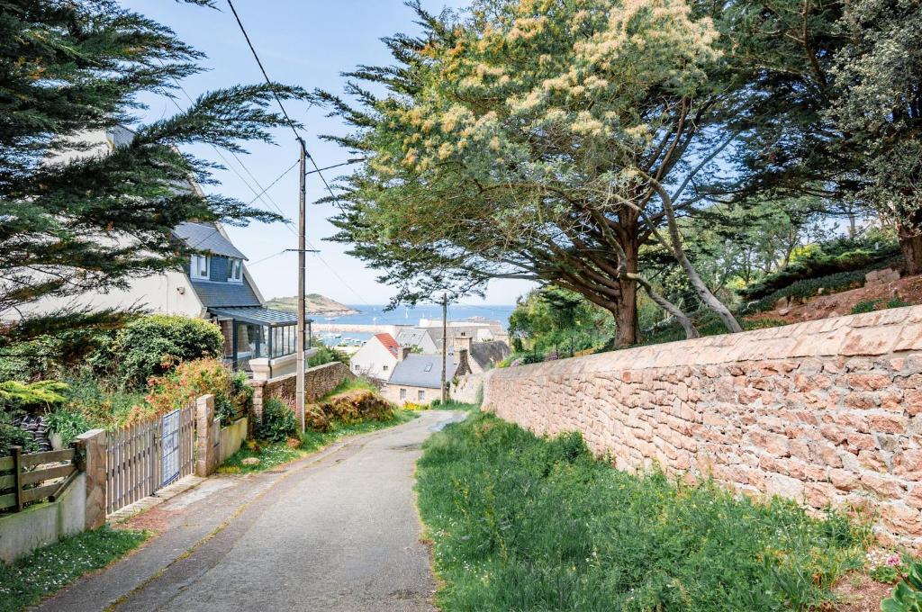 LA MAISON CANONIALE luxe et charme au coeur de Tours 37000 Tours