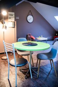 La maison de Léon apartments - studio