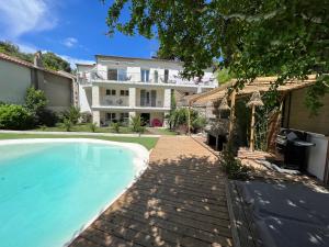 La maison des roses- PISCINE - WIFI