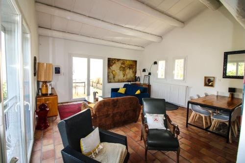 La Maison Joffre - Chez Marcel - Vue Fort St André - Piscine éco