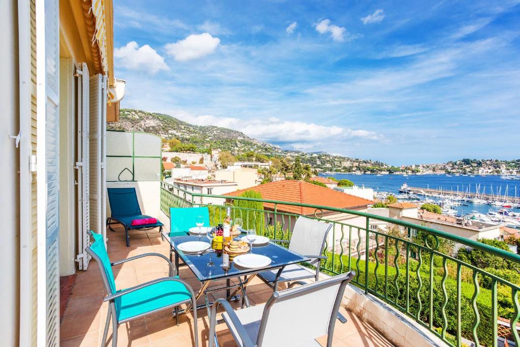 LA MALMAISON II AP4315 By Riviera Holiday Homes DE LA MALMAISON, 16, 06230 Villefranche-sur-Mer