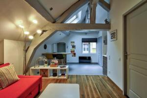 Appartement La Mansarde : Cosy et Charme au Centre Historique 5 Rue Bossuet 21000 Dijon Bourgogne