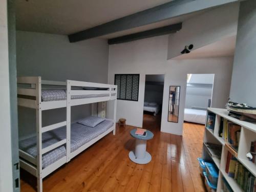 La Marceline 1 - Appart entre mer et canal du midi en pays Cathare