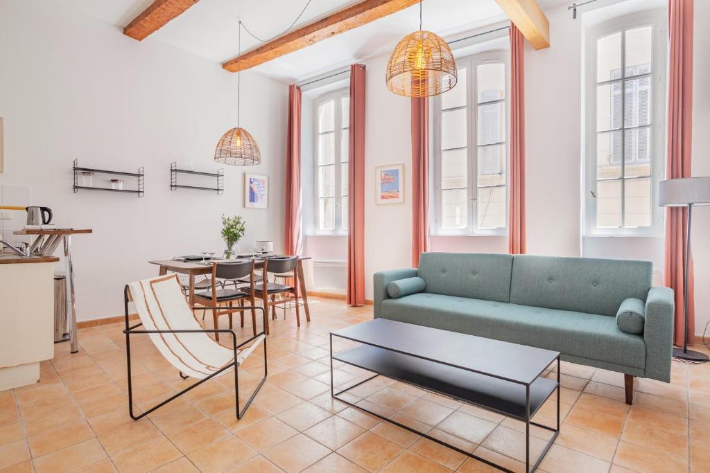 Appartement La Marseillaise - à deux pas de la Canebière 45 rue Thubaneau 13001 Marseille