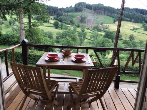 La Mazille , cossy vakantiestudio met zwembad in zuid-Bourgogne