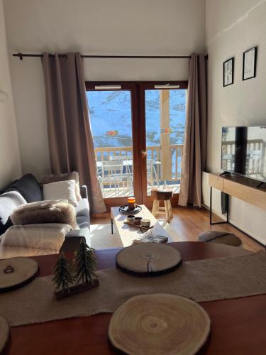 La Mongie magnifique Appart 7 pers vue pistes, piscine, wifi, salle de sport