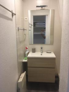 La Moulinière I - Functional and well-equipped studio with open view