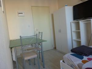 La N°3, studette cosy avec parking gratuit