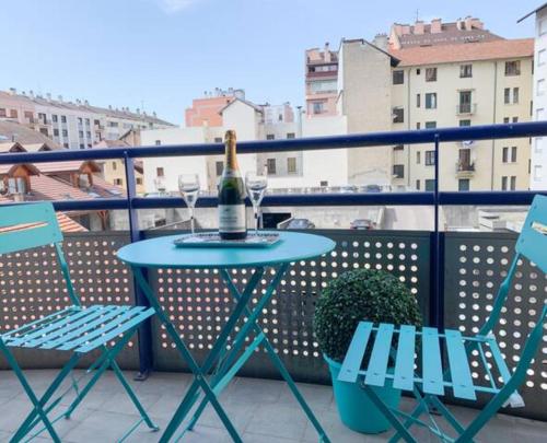 LA PEPITE D'ANNECY - hyper centre & au calme & balcon