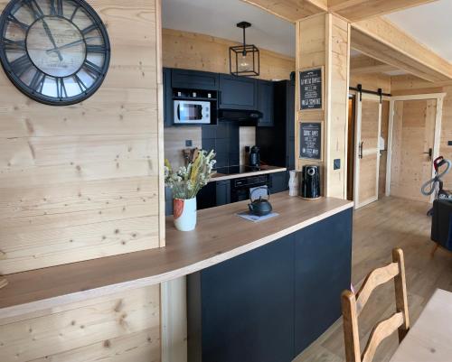 LA PERLE DES CAILLOUX EXCEPTIONNEL et COSY