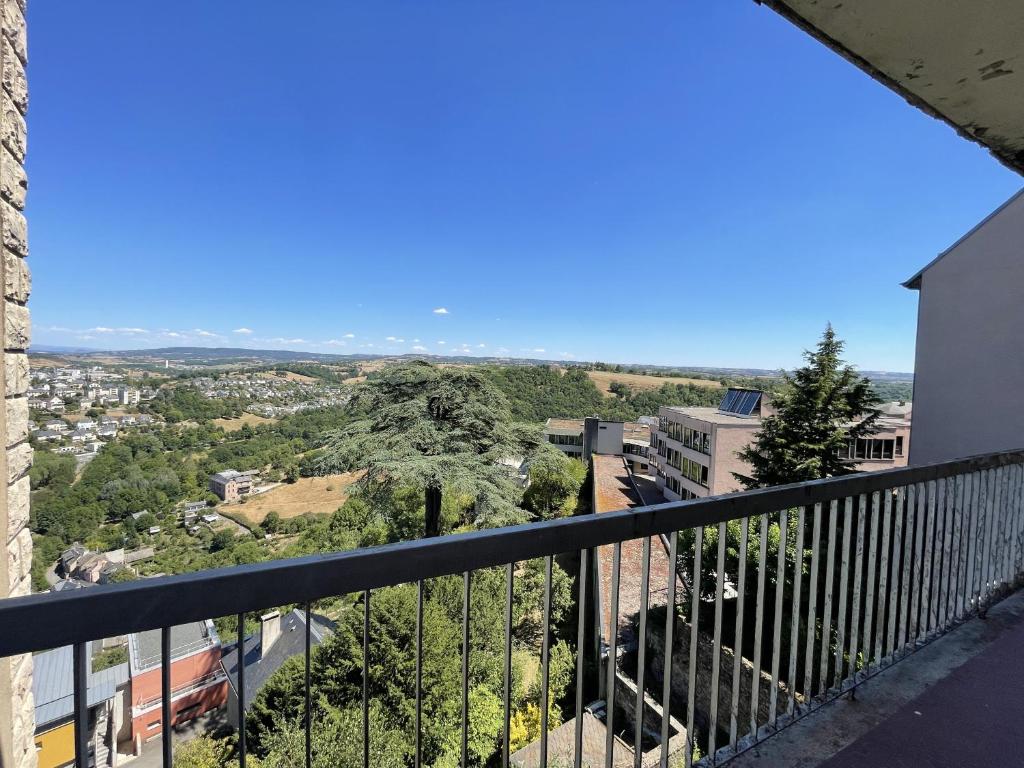 Appartement La Petole, hyper centre avec vue Boulevard de la République, 7 12000 Rodez