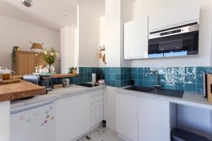 Appartement LA PHOCÉENNE - Bel appartement avec vue idéalement situé 13 rue Henri Tasso 13002 Marseille Provence-Alpes-Côte d\'Azur