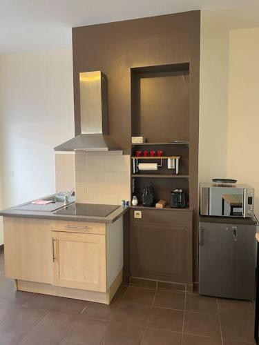 Appartement La Pirouette*Wifi*Proche Gare SNCF rez de chaussee, premiere porte a gauche 76 Boulevard d'Alsace Lorraine 80000 Amiens Picardie