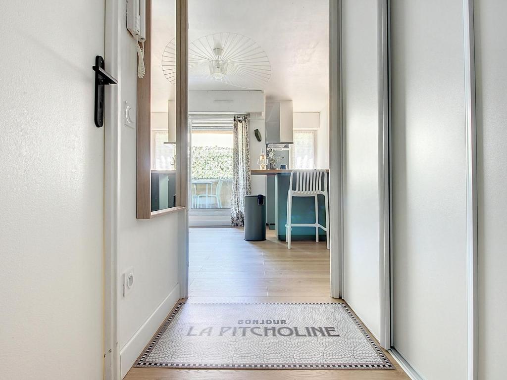 Appartement La Pitcholine : Superbe studio au Vieux-Port 11 Rue Neuve Sainte-Catherine 13007 Marseille