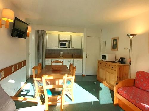 Appartement La Plagne, 3 pièces, 6 personnes - FR-1-351-2 La Plagne france