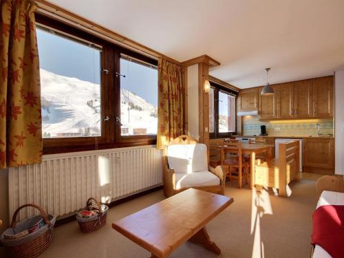 Appartement Appartement La Plagne, 3 pièces, 6 personnes - FR-1-455-165 Immeuble l'Everest PLAGNE CENTRE La Plagne