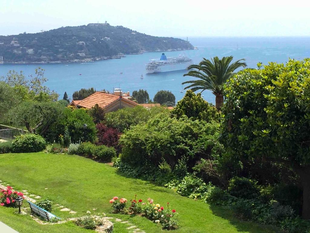 Appartement La Reale 15 Avenue Cauvin, La Reale A 06230 Villefranche-sur-Mer