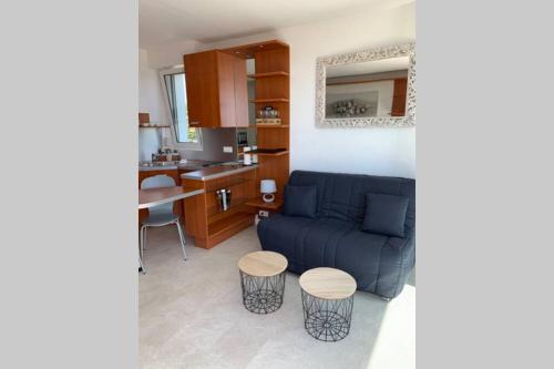 LA RESIDENCE