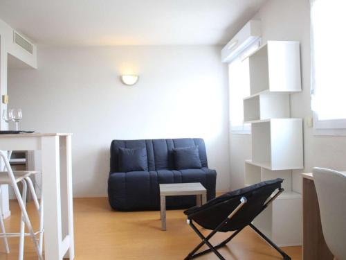 Appartement Appartement La Rochelle, 1 pièce, 2 personnes - FR-1-246-573 APT B316 - ETAGE 3 8 RUE DE LA SOLE La Rochelle