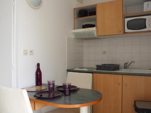 Appartement Appartement La Rochelle, 2 pièces, 4 personnes - FR-1-535-32 14 rue de la Sole Résidence LA ROCHELIERE 3, BAT.D Etage 2, Appt D215 La Rochelle