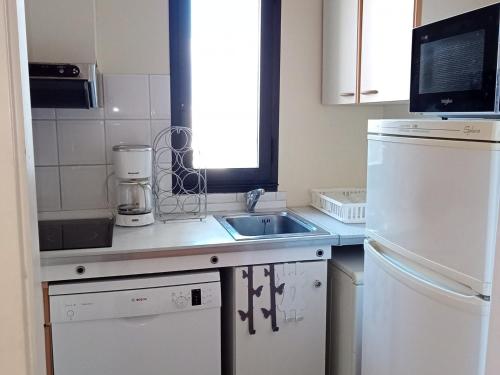 Appartement Appartement La Rochelle, 3 pièces, 6 personnes - FR-1-551-1 9, allée de la Misaine La Rochelle