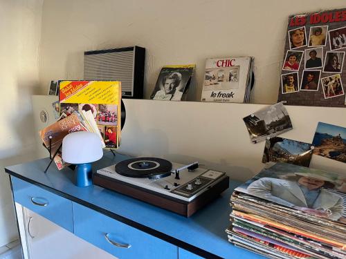 La Room 70’s